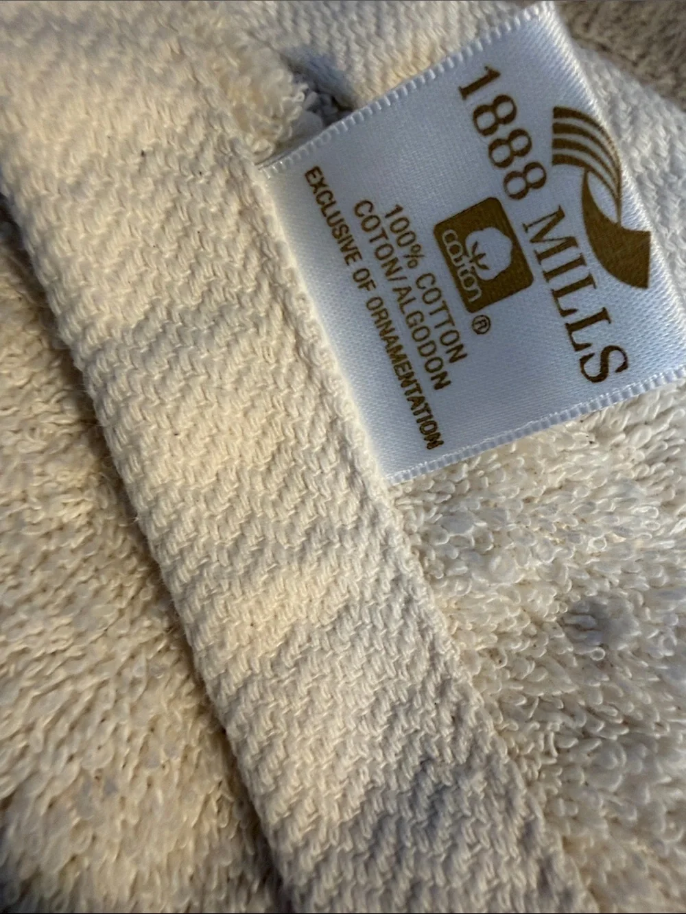 1888 Mills 100 % Cotton Cream Cotton Dec Bath Towel twisted fringe made USA 🇺🇸